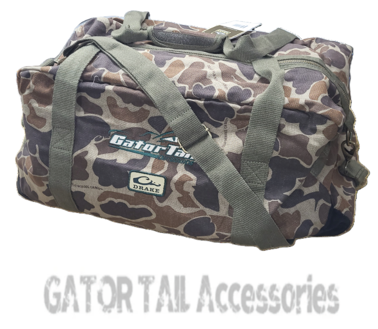 Load image into Gallery viewer, Drake 40L Throwback 80 Duffle Bag with Gatortail Logo
